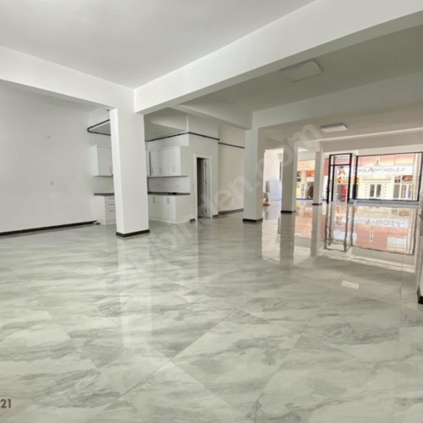 Çınar'da Kiralık 410 m2 Zemin Kat Sıfır Dükkan