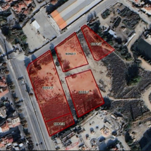 DENİZLİ ANTALYA YOLU CADDE ÜZERİ EN GÖZDE SATILIK ARSASI