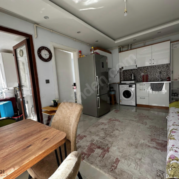 ZEYTİNKÖY MAHALLESİNDE 1+1 EŞYALI SATILIK APART