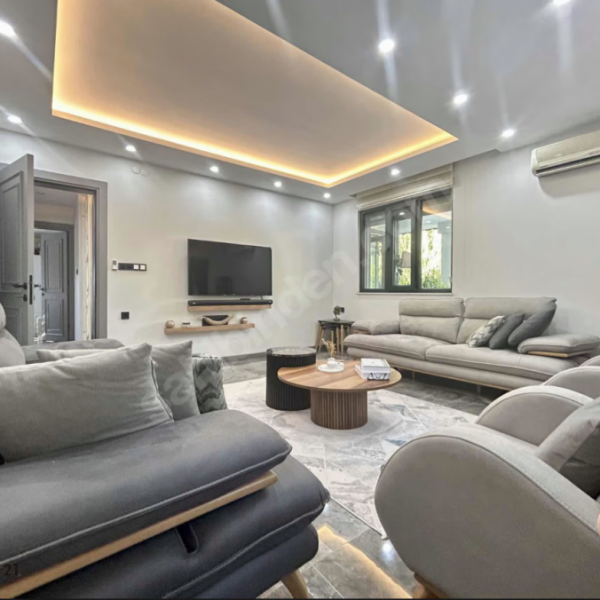 Cankurtaran'da 398 m2 arsa içerisinde satılık çelik yapı villa