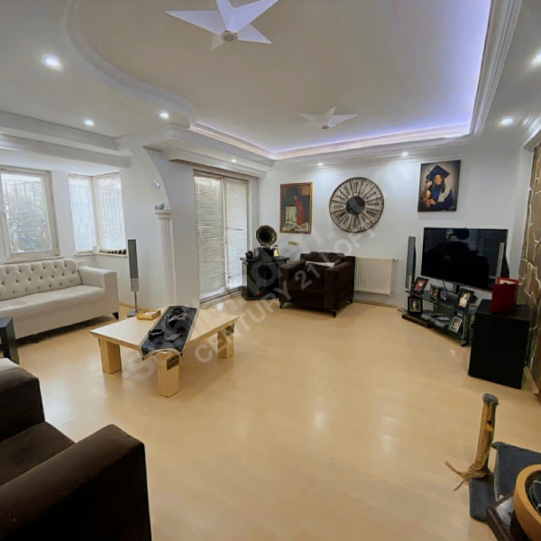 C21 LOFT'TAN ZEYTİNKÖY MAHALLESİ 5+1 SATILIK VİLLA
