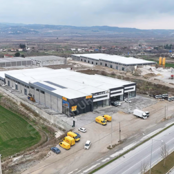 C21 LOFT'TAN AKHAN, ANKARA ASFALTI ÜZERİNDE 695 m2 FABRİKA HOLÜ